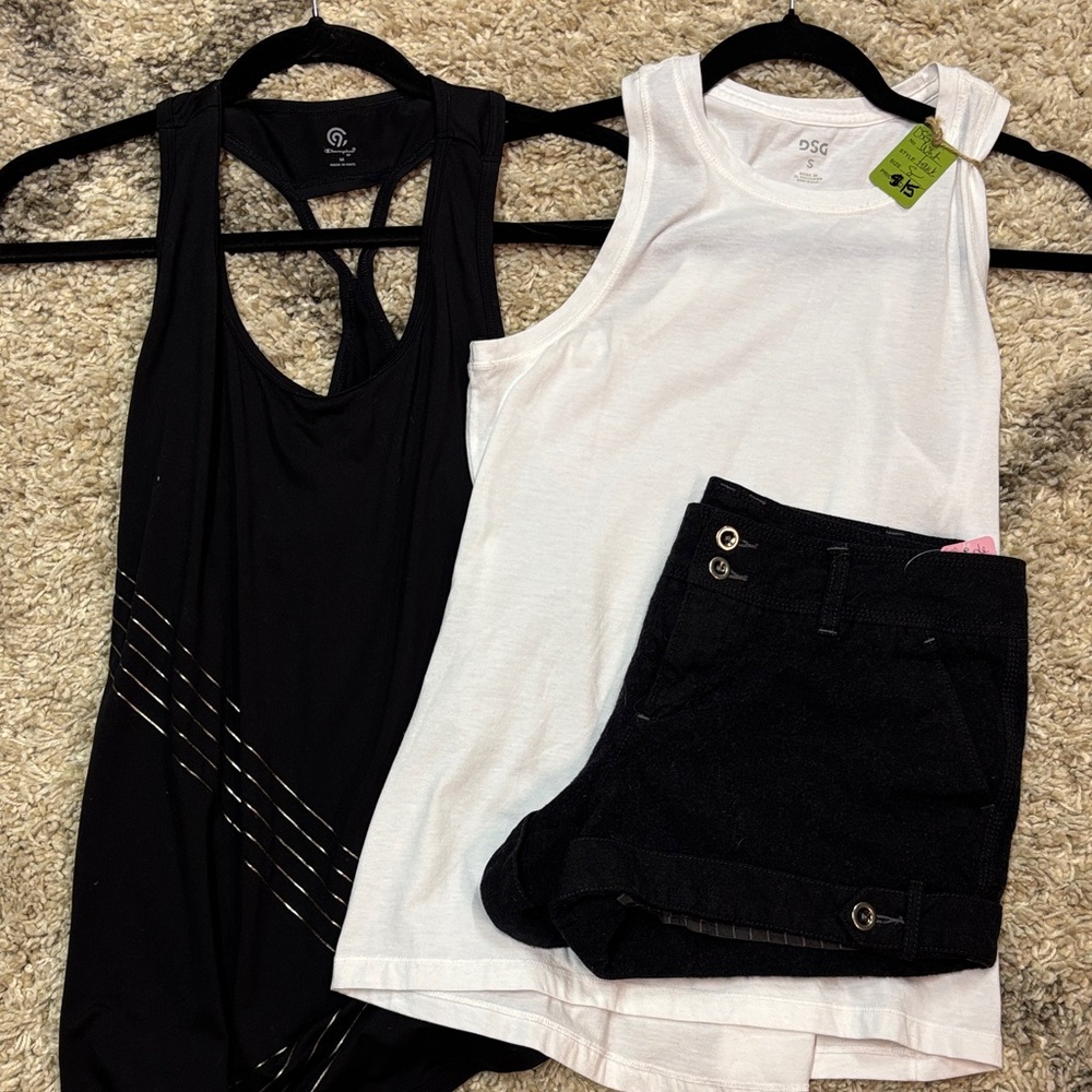 8. Bundle of 3- 2 tanks-champion -med & dsg-SM & free people shorts-size 10